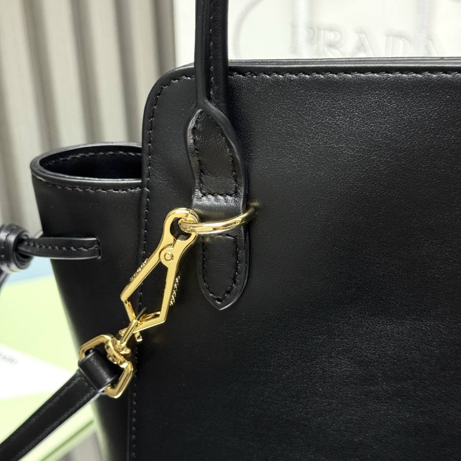 RP 3322000 Prada Bonnie 1BA496 473B