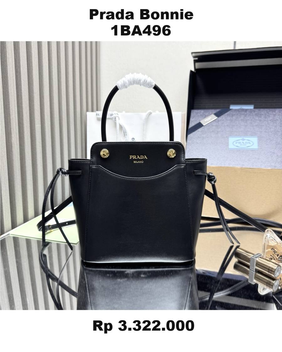 RP 3322000 Prada Bonnie 1BA496 473B
