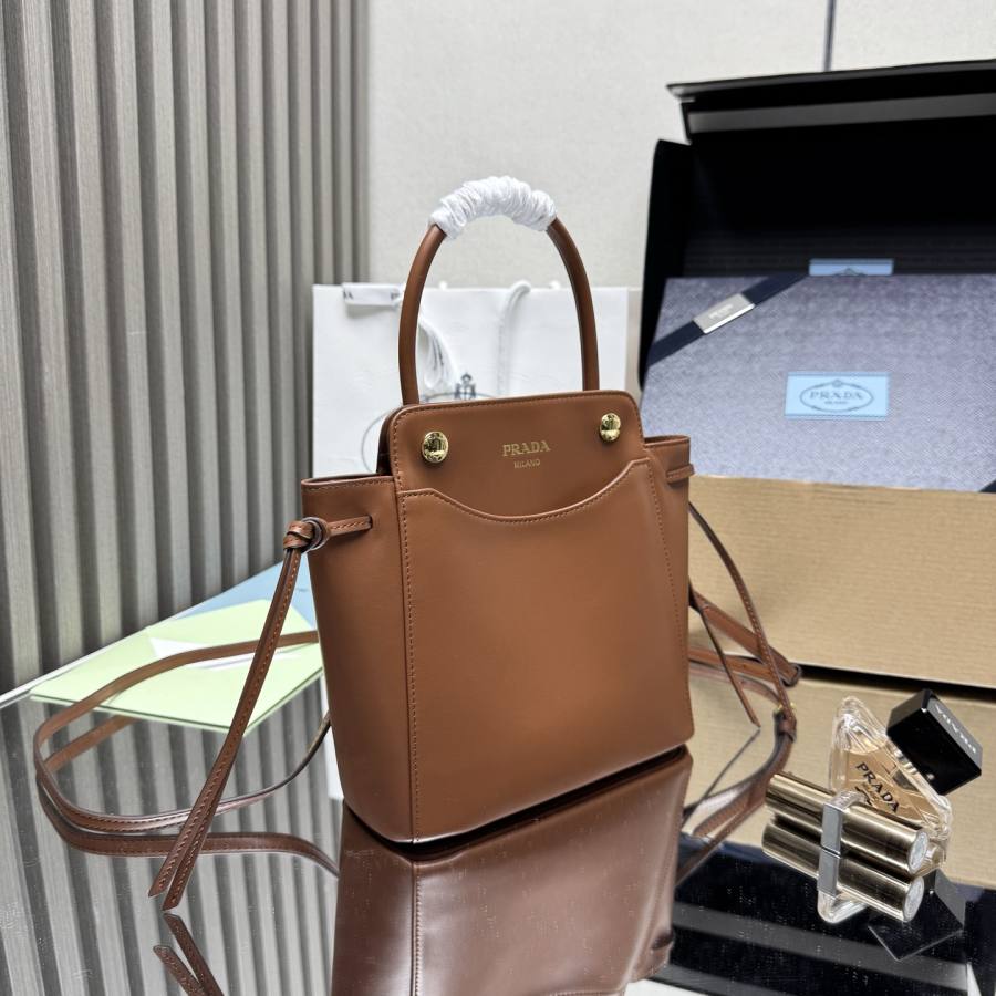 RP 3322000 Prada Bonnie 1BA496 AEC2