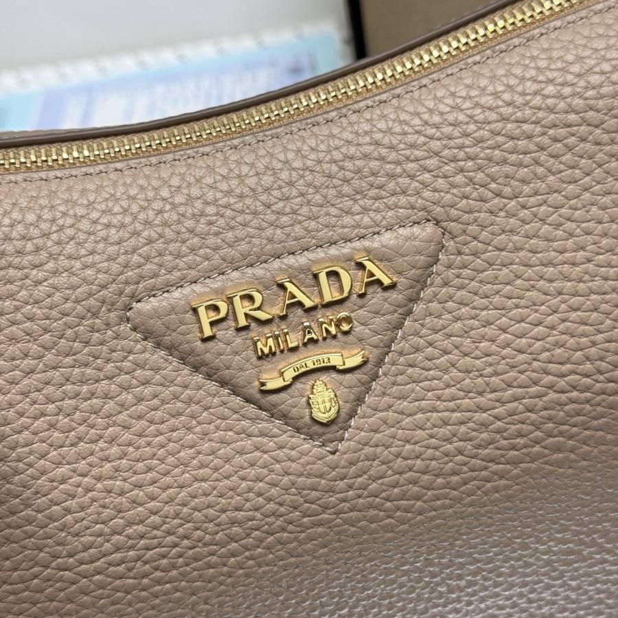 RP 3430000 Prada Aimee Hobo 1BC277 F144