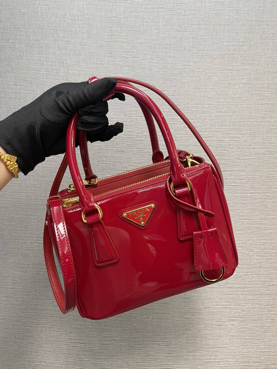 RP 3484000 Prada Galleria Mini 1BA906 FD82