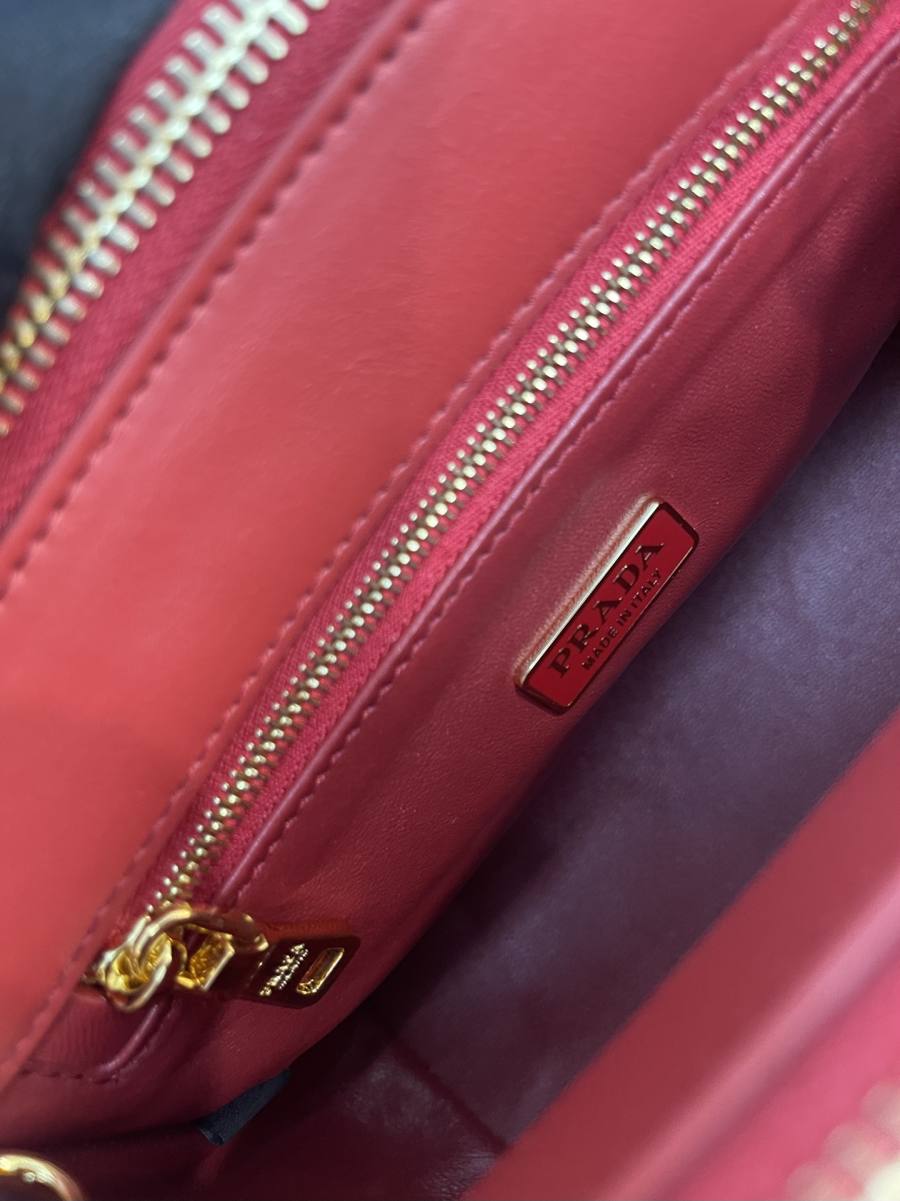RP 3484000 Prada Galleria Mini 1BA906 FD82