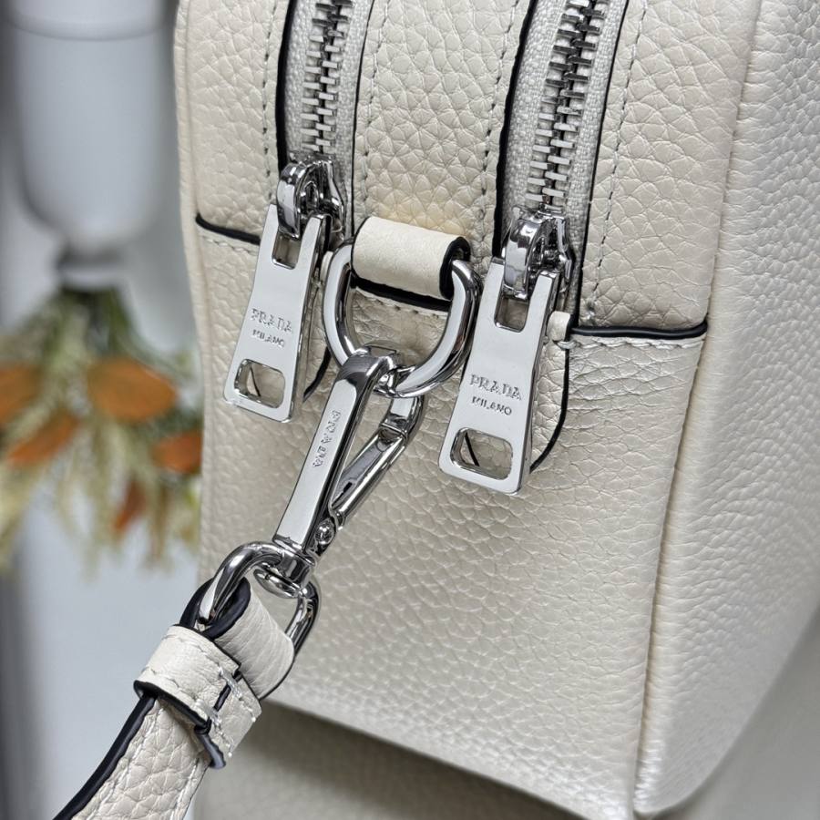 RP 3511000 Prada Double Zip Small Shoulder 1BH082 A645