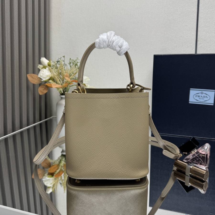 RP 3538000 Prada Galleria 1BA217 61F8