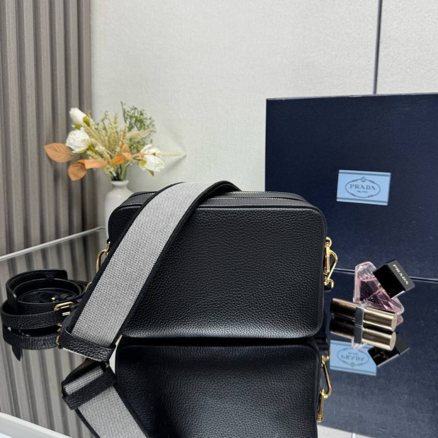 RP 3565000 Prada Double Zip Small Shoulder 1BH082 39FC