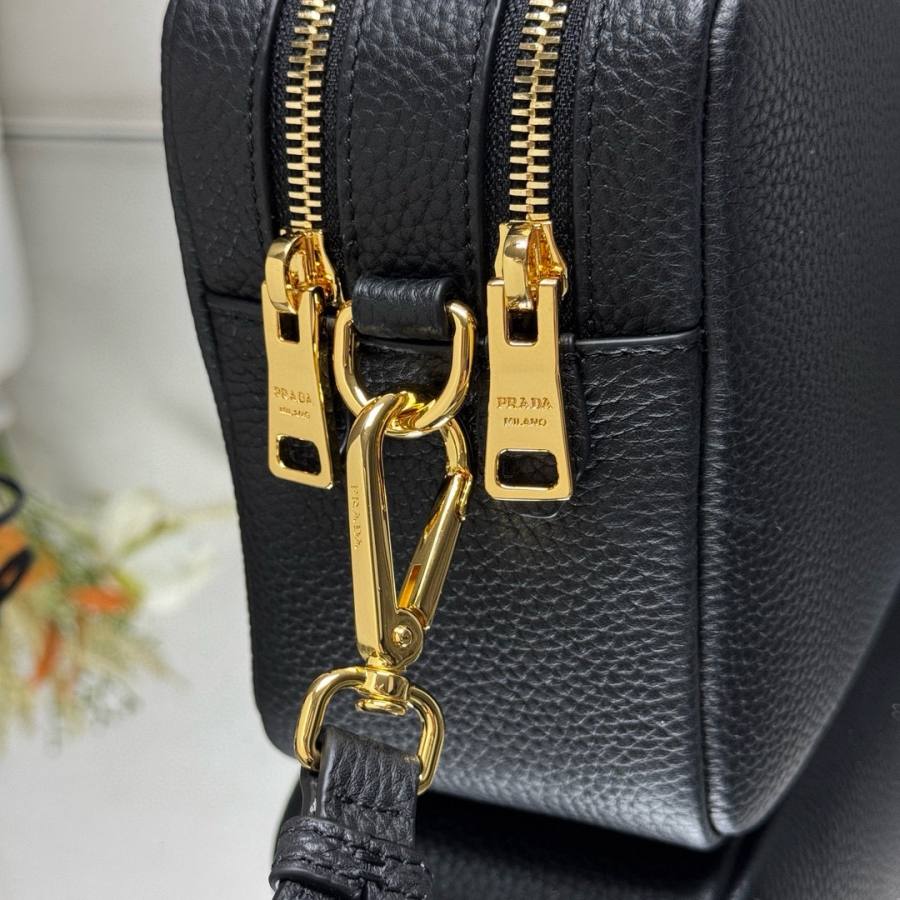 RP 3565000 Prada Double Zip Small Shoulder 1BH082 39FC