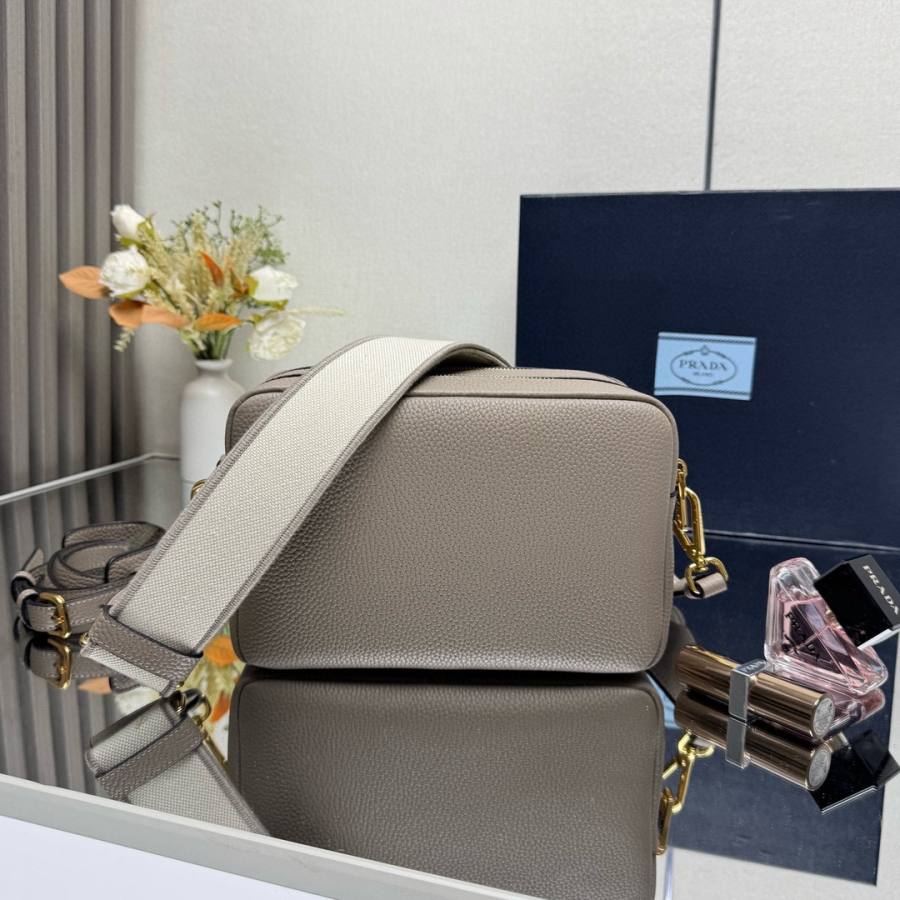 RP 3565000 Prada Double Zip Small Shoulder 1BH082 93DF