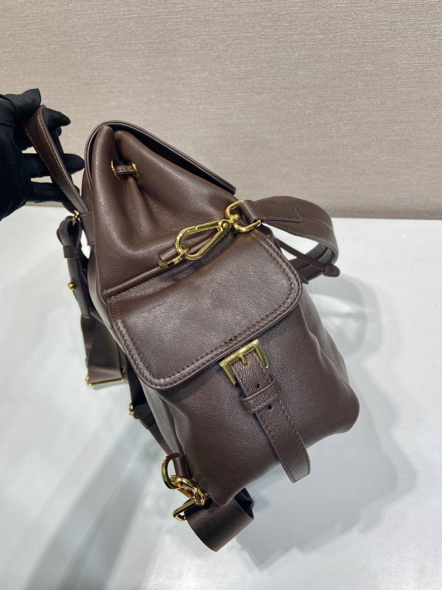 RP 3565000 Prada Explore 1BZ080 9DC1