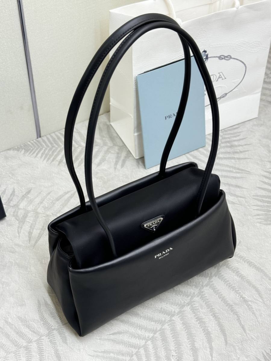 RP 3646000 Prada Bonnie 1BA495 1A7A