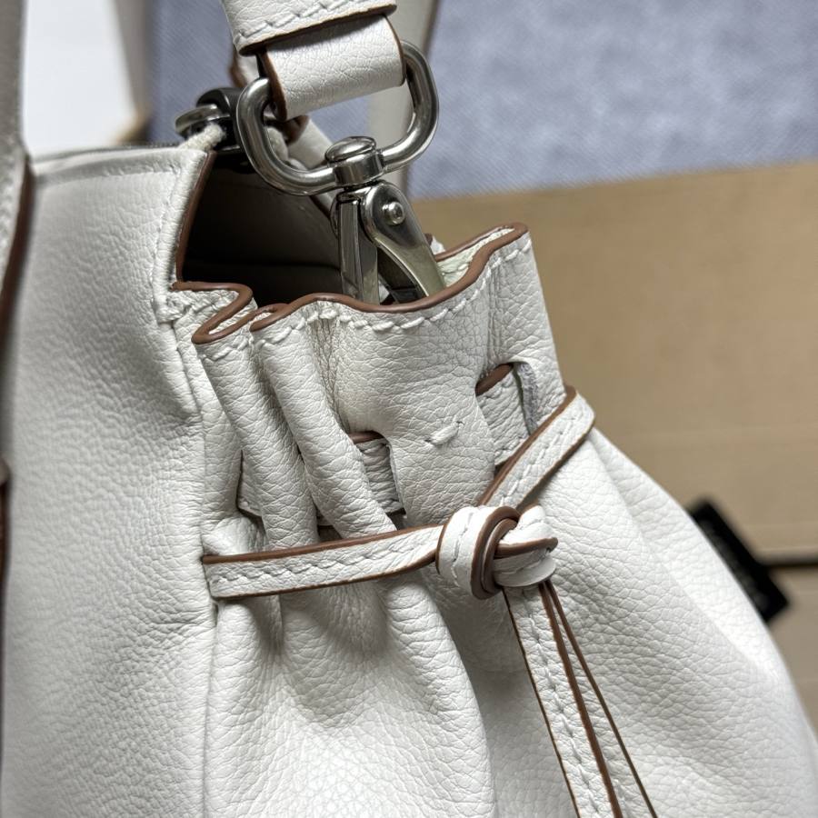 RP 3646000 Prada Symbole Tote 1BG628 2A4D