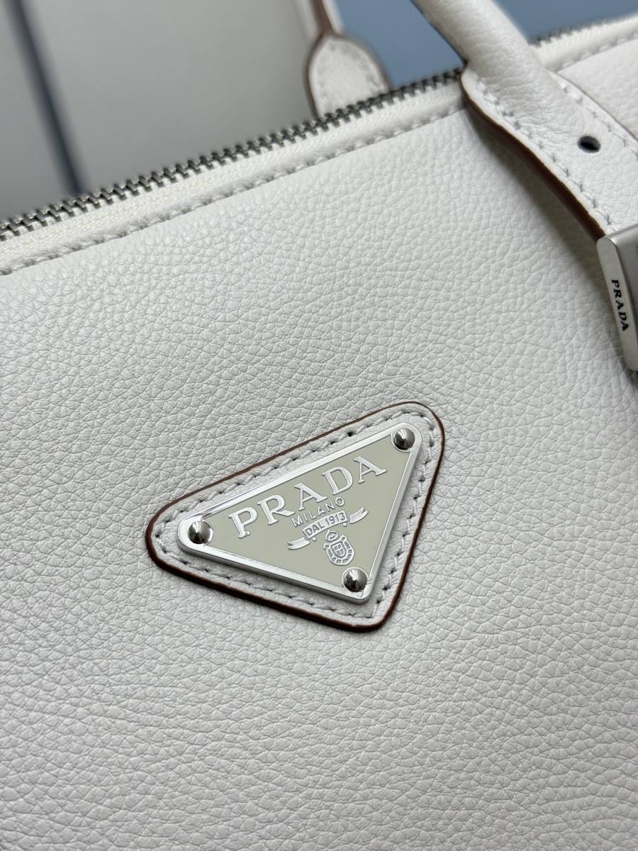 RP 3673000 Prada Symbole Tote 1BG628 2F08