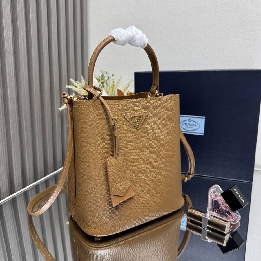 RP 3781000 Prada Galleria 1BA212 B124
