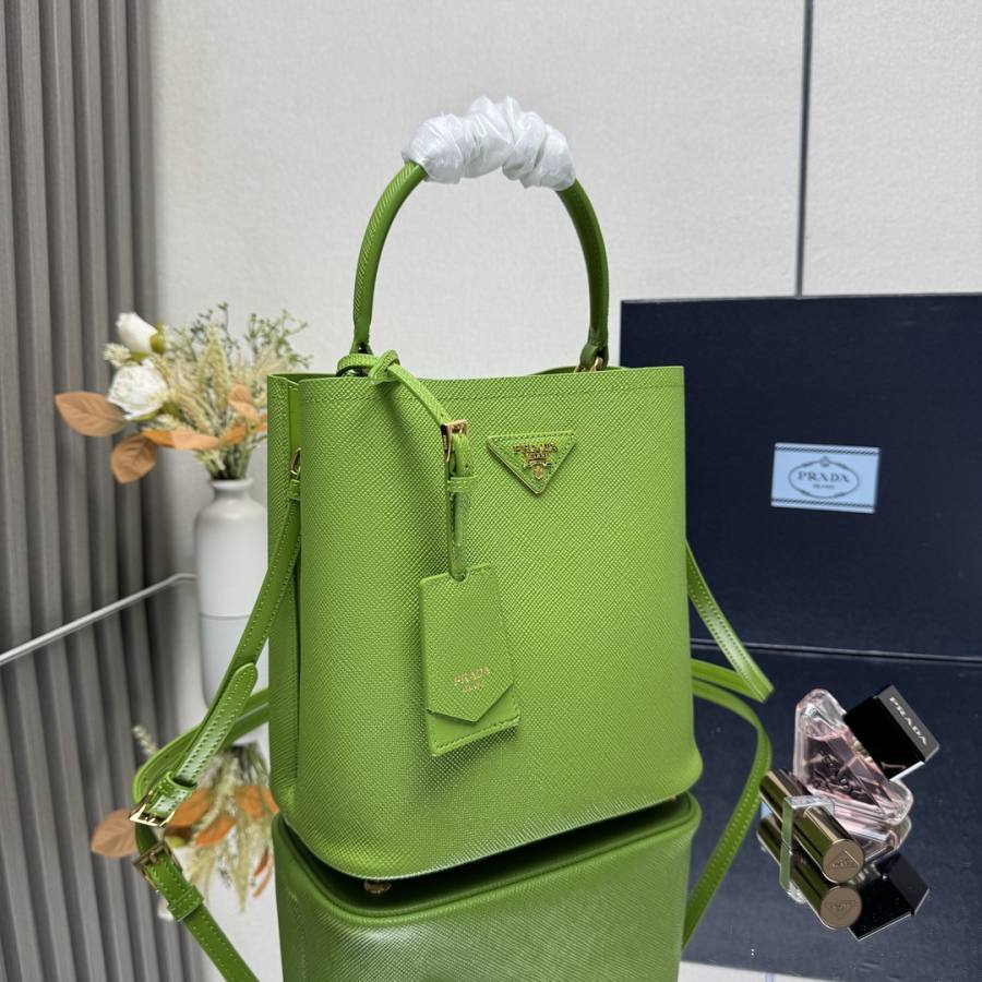 RP 3781000 Prada Galleria 1BA212 CE95