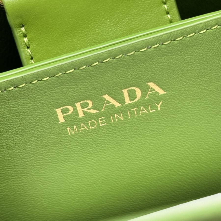 RP 3781000 Prada Galleria 1BA212 CE95