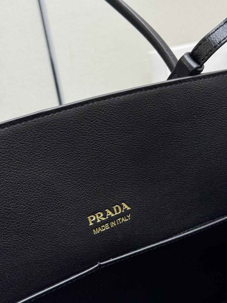 RP 3943000 Prada 1BG600 1BG600 8C99