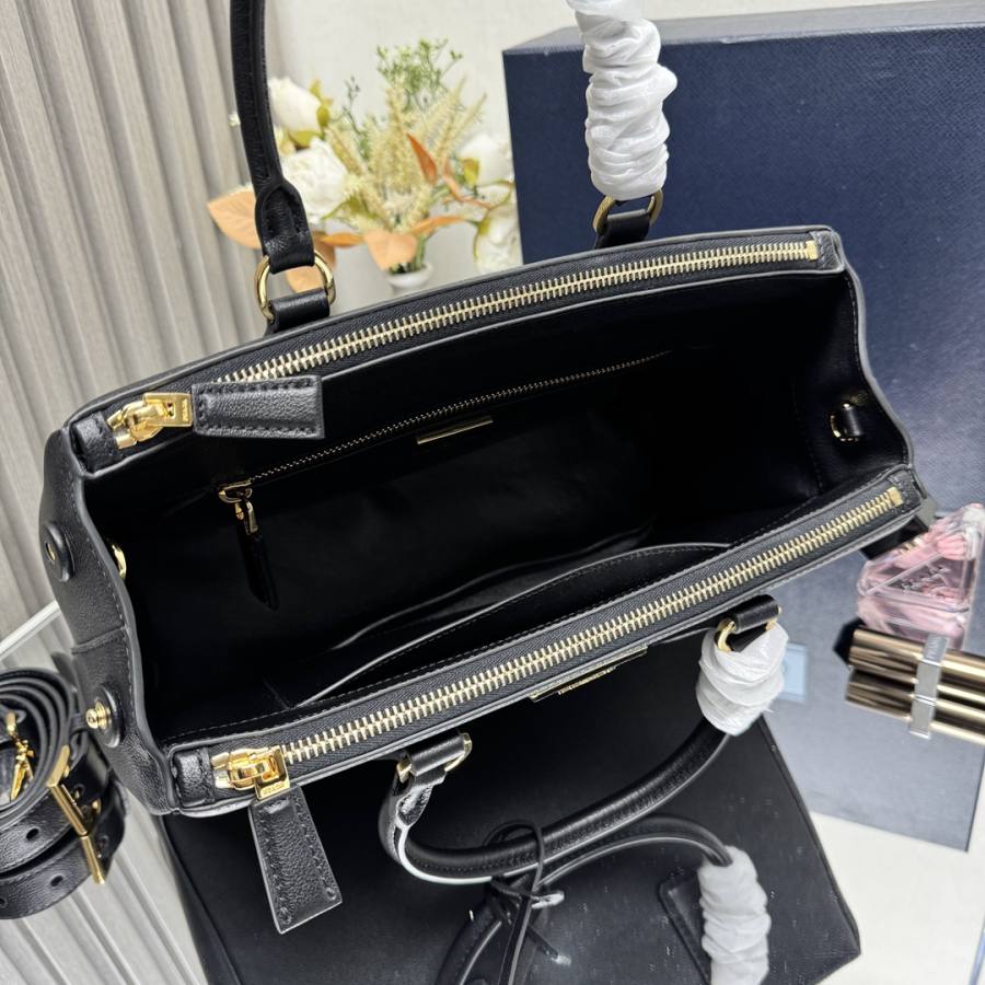 RP 4105000 Prada Galleria Large Saffiano 32x22x13 1BA274 D407