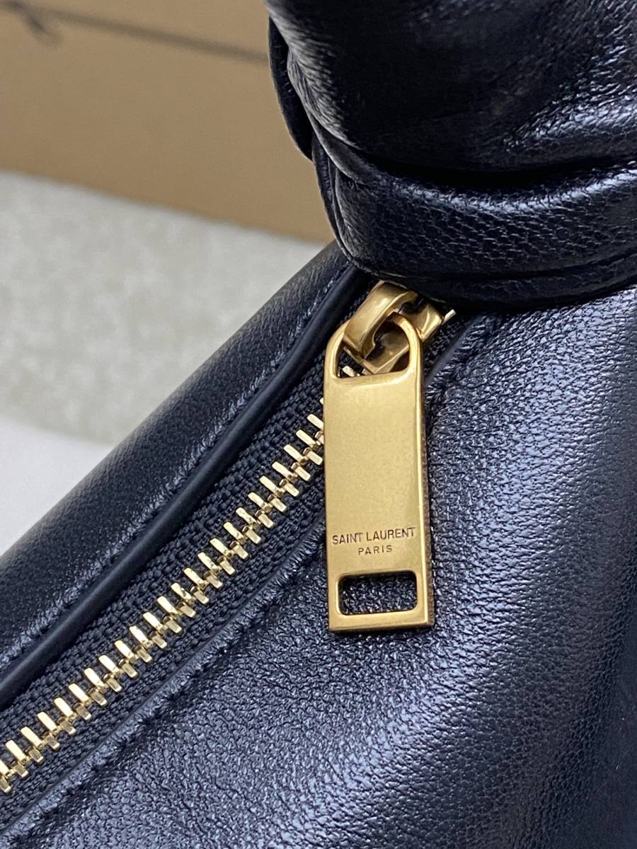 Saint Laurent Amalia Hobo Mini 19 1793