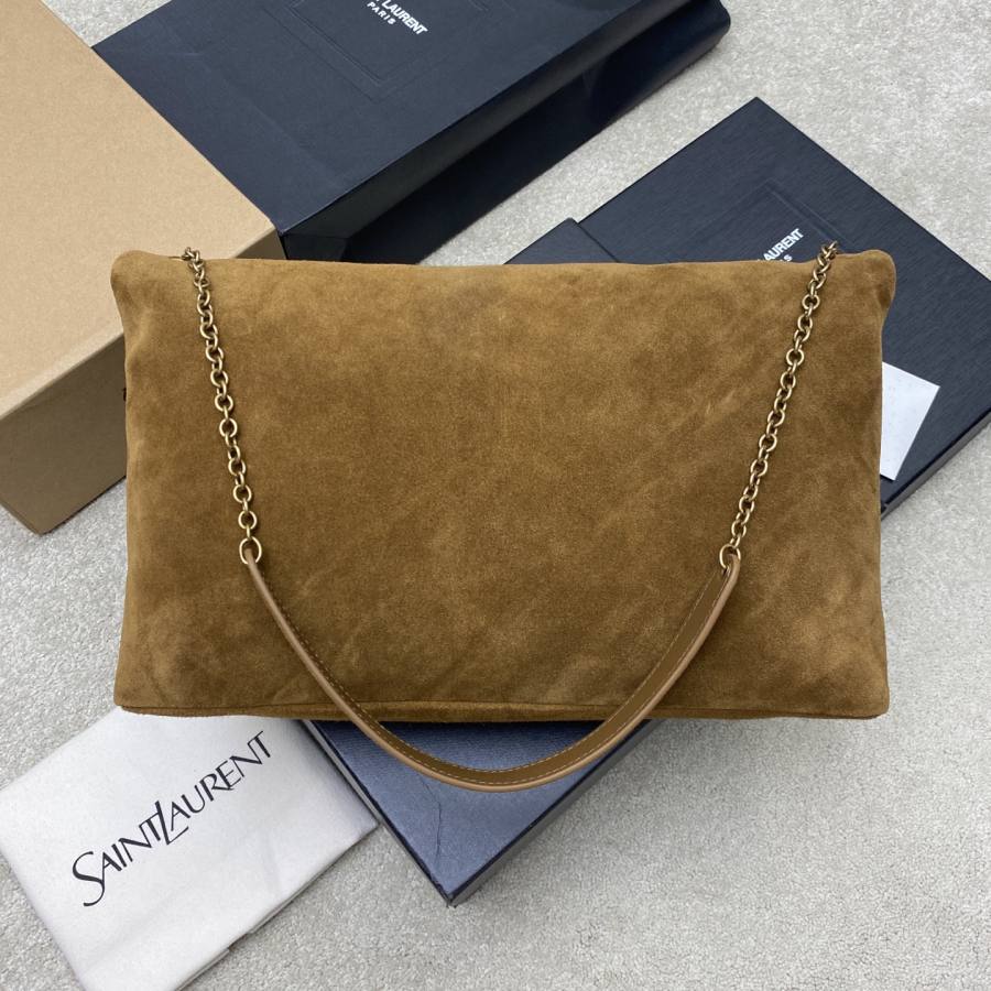 Saint Laurent Envelope Large 32 x 23 x 6 B0EA