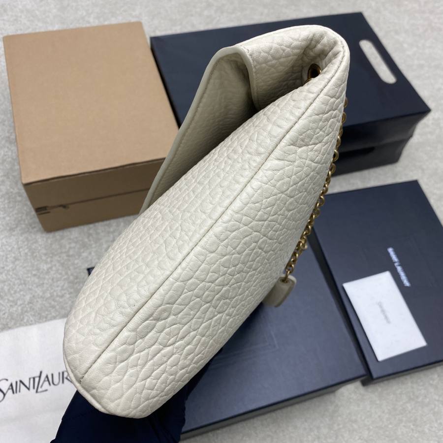 Saint Laurent Envelope Large 32 x 23 x 6 CDDA