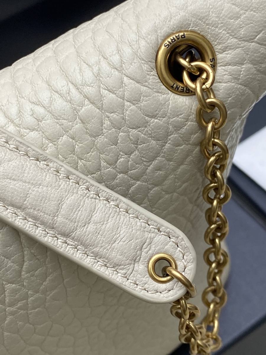 Saint Laurent Envelope Large 32 x 23 x 6 CDDA