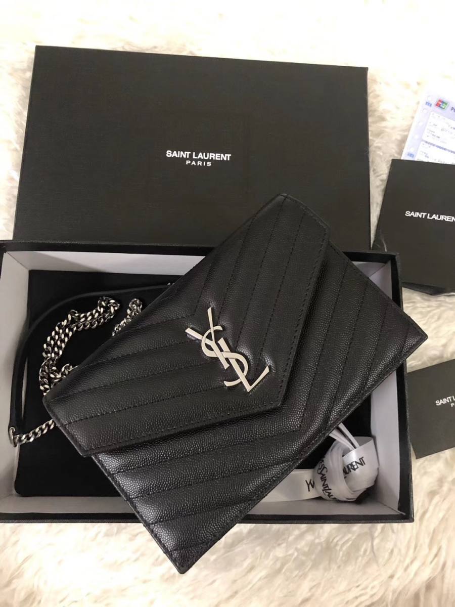 Saint Laurent Envelope WOC 19 x 11.5 x 4 1D9F