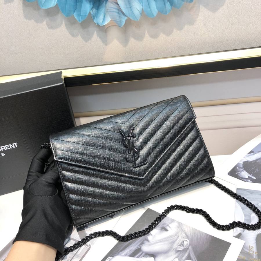 Saint Laurent Envelope WOC 19 x 11.5 x 4 2261