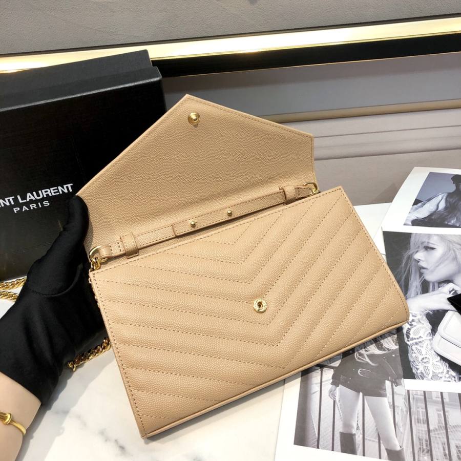 Saint Laurent Envelope WOC 19 x 11.5 x 4 6588