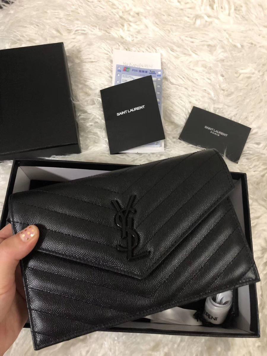 Saint Laurent Envelope WOC 19 x 11.5 x 4 8501
