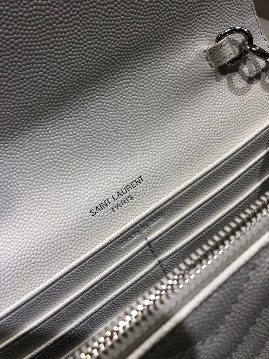 Saint Laurent Envelope WOC 19 x 11.5 x 4 9250