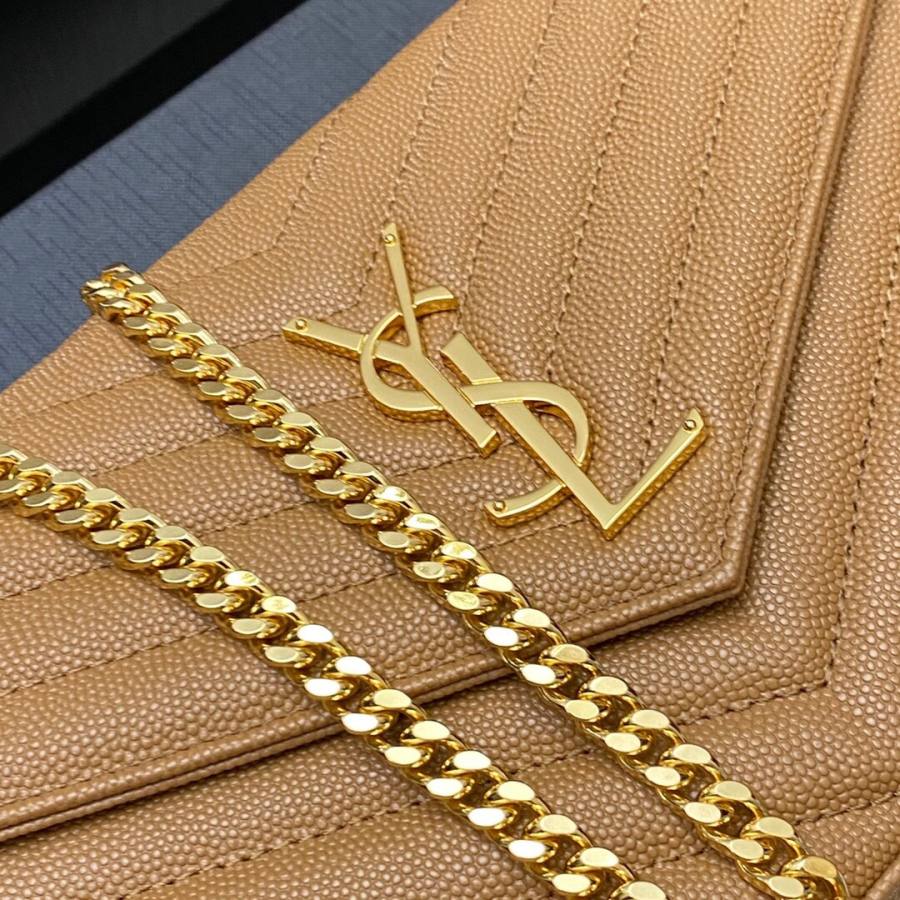 Saint Laurent Envelope WOC 19 x 11.5 x 4 A2FF