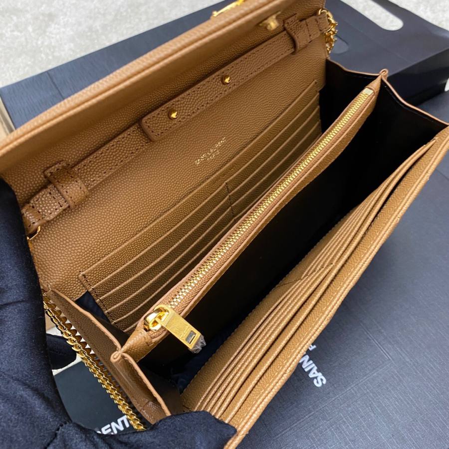 Saint Laurent Envelope WOC 19 x 11.5 x 4 A2FF