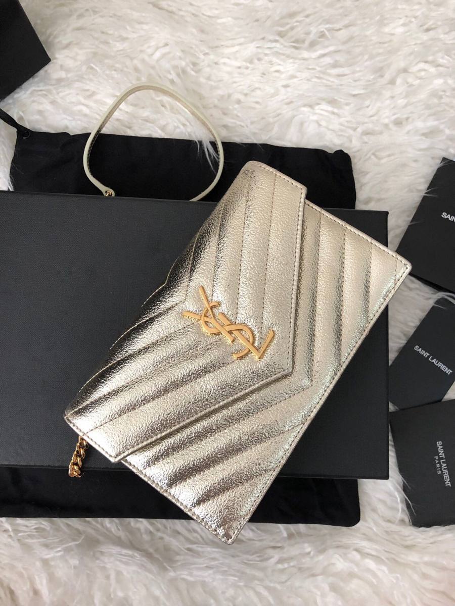Saint Laurent Envelope WOC 19 x 11.5 x 4 A44C