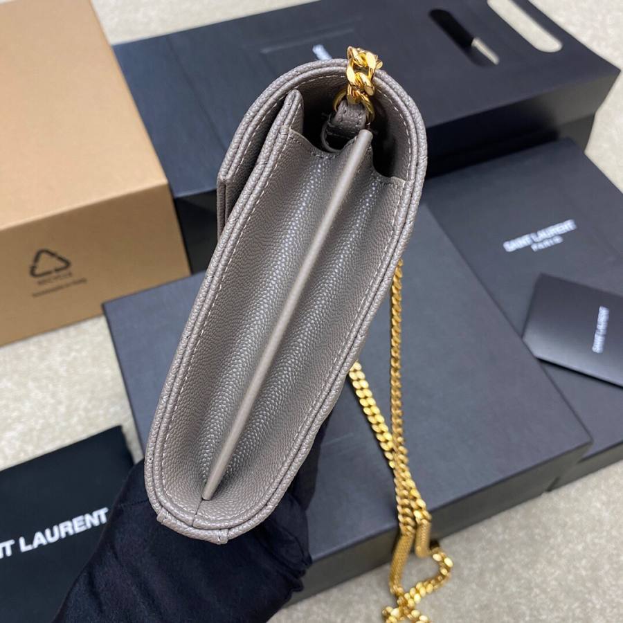 Saint Laurent Envelope WOC 19 x 11.5 x 4 C912