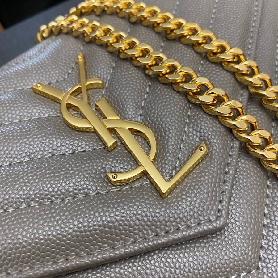 Saint Laurent Envelope WOC 19 x 11.5 x 4 C912