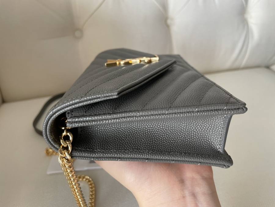 Saint Laurent Envelope WOC 19 x 11.5 x 4 ED8B