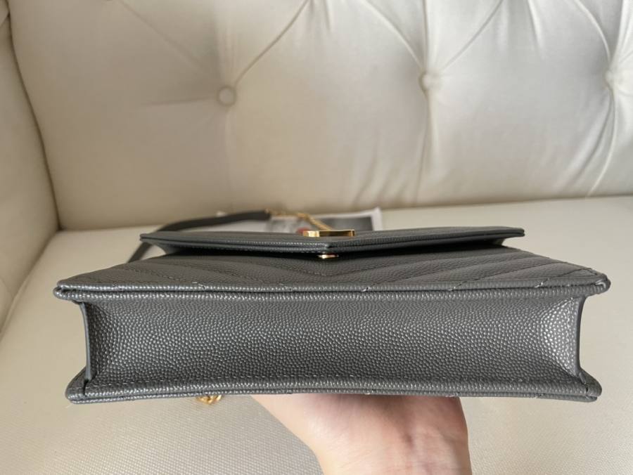 Saint Laurent Envelope WOC 19 x 11.5 x 4 ED8B