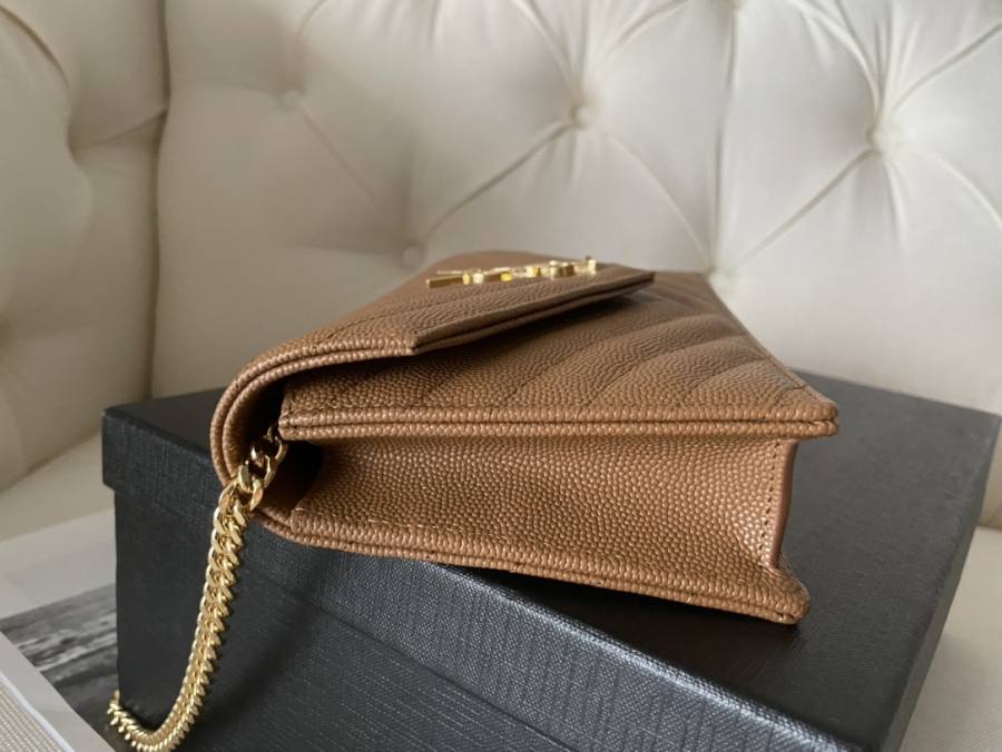 Saint Laurent Envelope WOC 19 x 11.5 x 4 F4DA