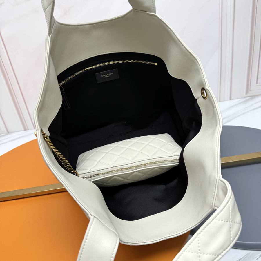 Saint Laurent Icare Small 46 x 28 x 15 C754