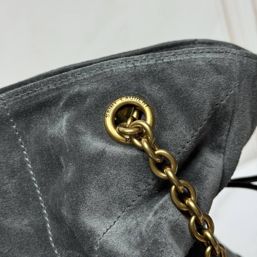 Saint Laurent Jamie Small 29 x 21 x 9 76F3