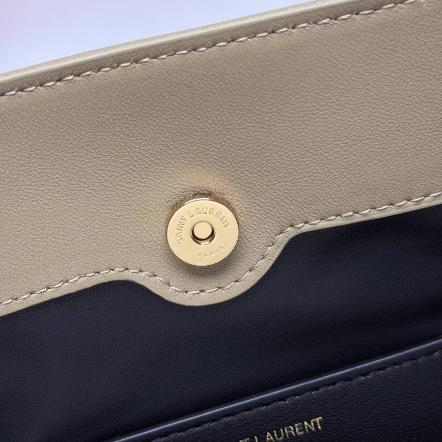 Saint Laurent Jamie Small 29 x 21 x 9 FF75