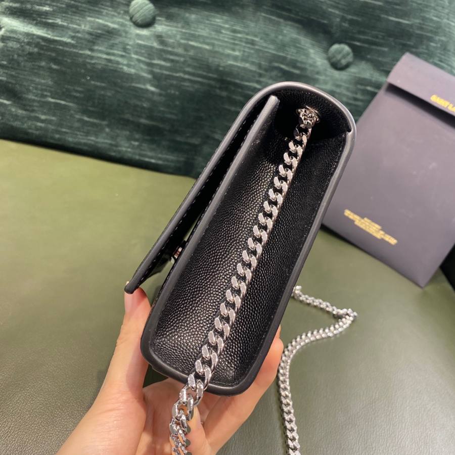 Saint Laurent Kate 20 20 x 12.5 x 4 24B8