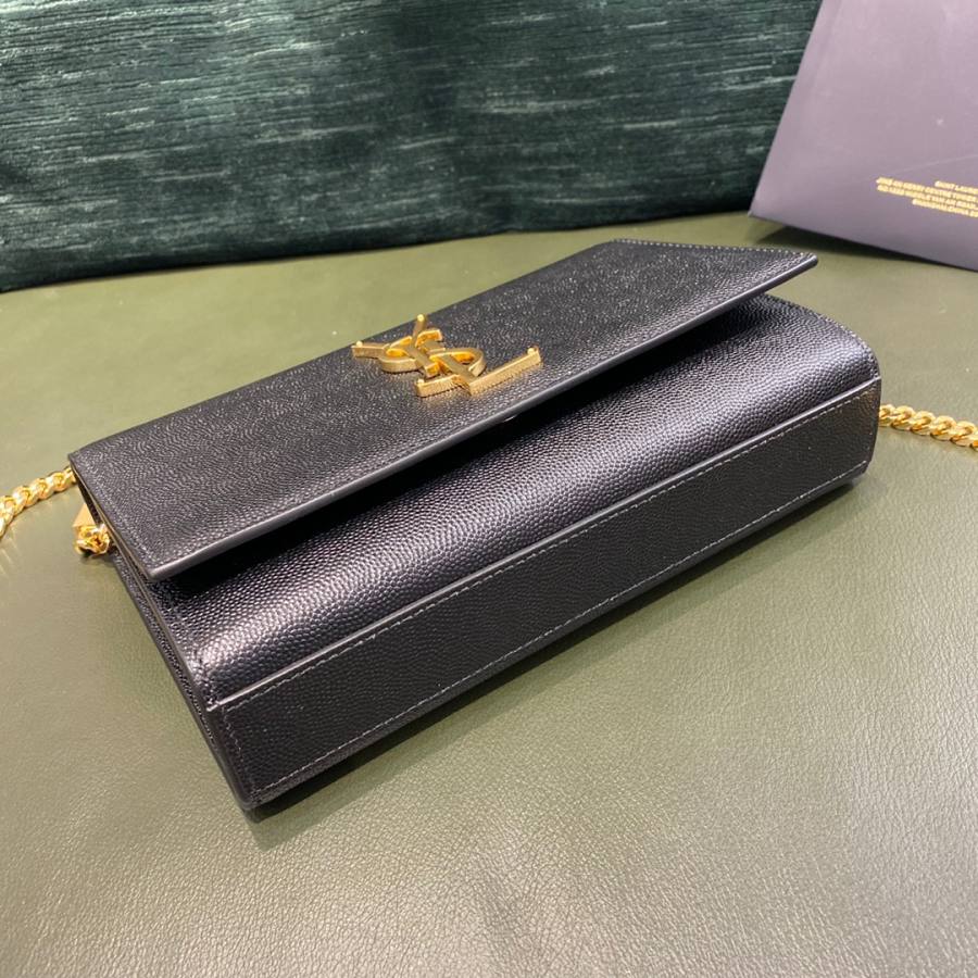 Saint Laurent Kate 20 20 x 12.5 x 4 4047