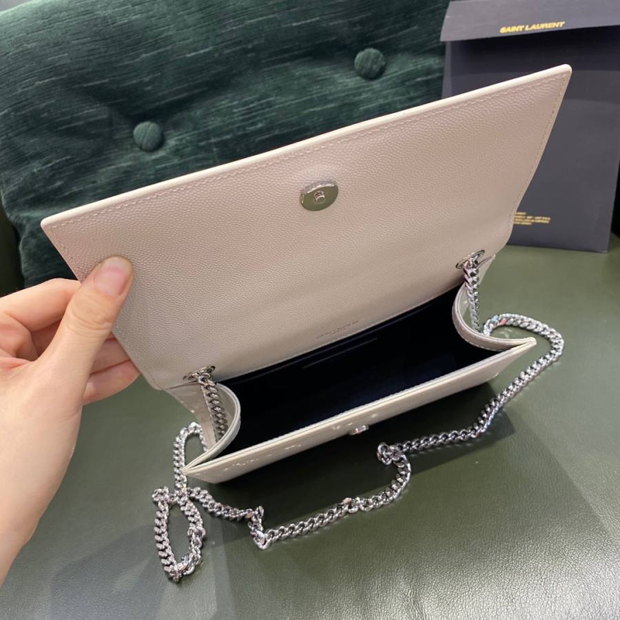 Saint Laurent Kate 20 20 x 12.5 x 4 7982