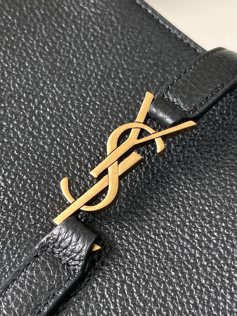 Saint Laurent Le 5 a 7 Baby Bea 43ED