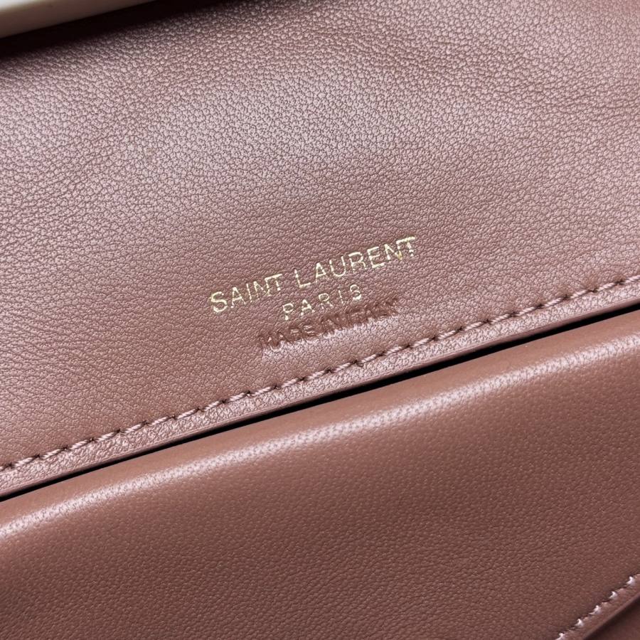 Saint Laurent Loulou Mini 20 x 14 x 7 3A1E