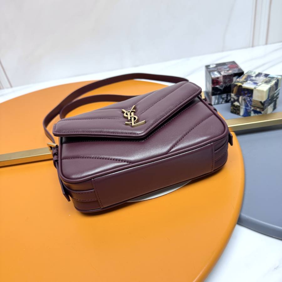 Saint Laurent Loulou Toy 20 x 14 x 7 4089