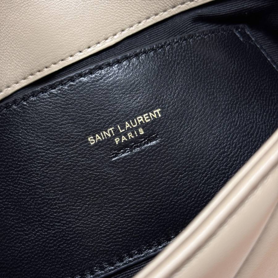 Saint Laurent Loulou Toy 20 x 14 x 7 C4C9
