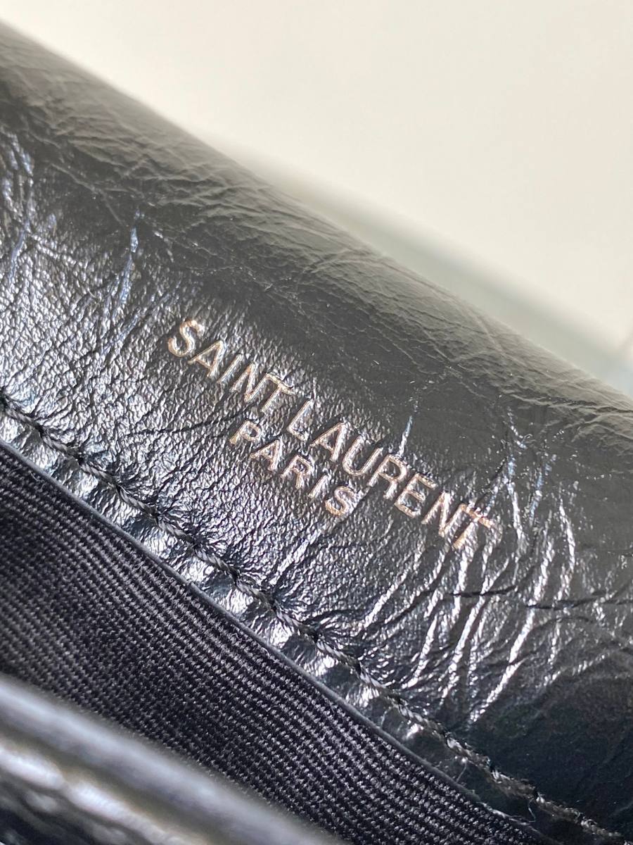 Saint Laurent Niki Baby 22 x 16 x 7.5 5AA8