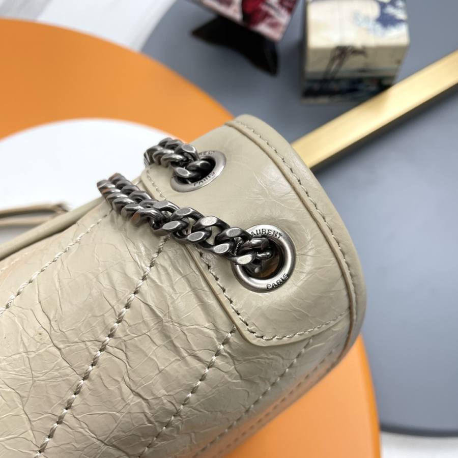 Saint Laurent Niki Baby 22 x 16 x 7.5 B163