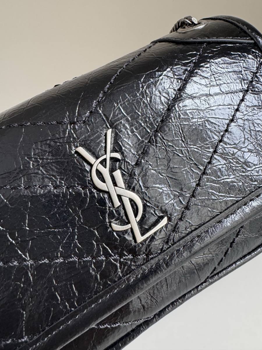 Saint Laurent Niki Mini 18 x 12.5 x 5 8621